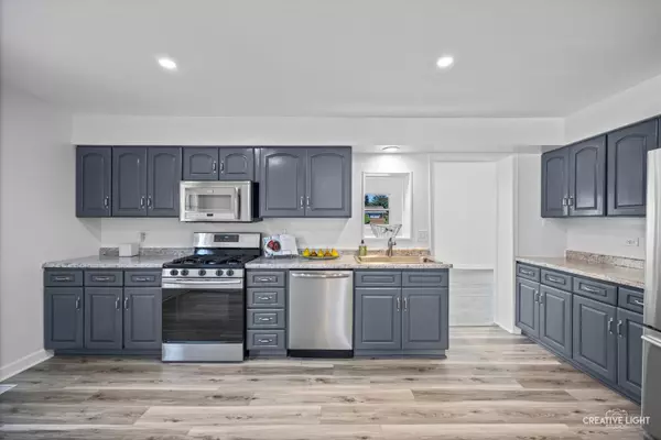 Crestwood, IL 60418,13116 Fairway DR