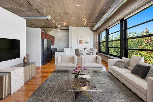 Chicago, IL 60608,1001 W 15th ST #342