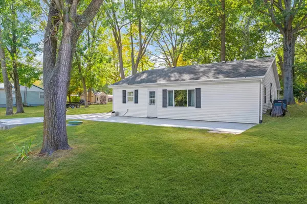 958 N 3555 East RD, Neoga, IL 62447