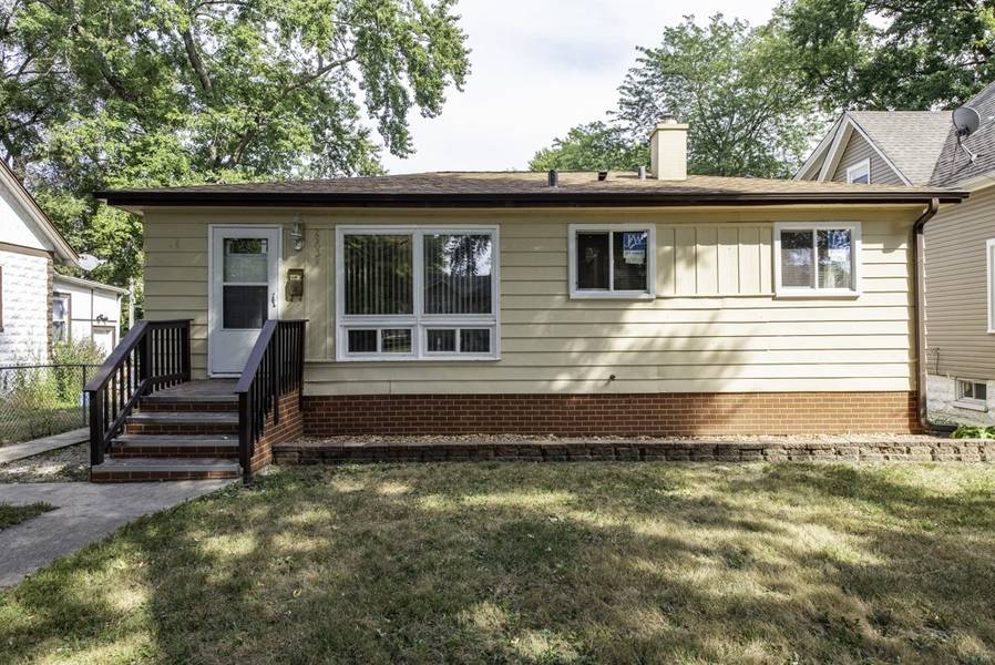 2903 Emmaus AVE, Zion, IL 60099