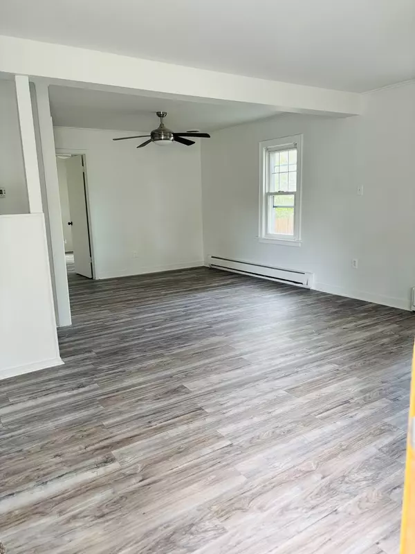 Melrose Park, IL 60164,10833 Wellington ST