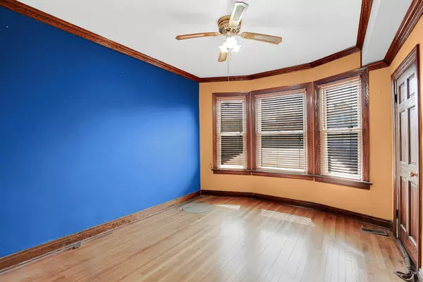 Chicago, IL 60636,1240 W 73rd PL