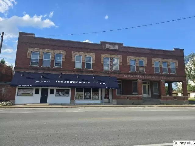 120 E 5th ST, Bowen, IL 62316