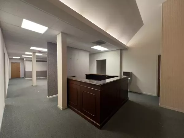 Ottawa, IL 61350,227 W Madison ST