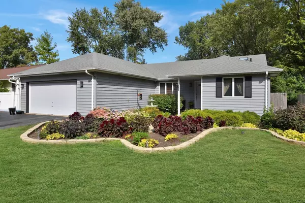 Palatine, IL 60074,543 S Warren AVE
