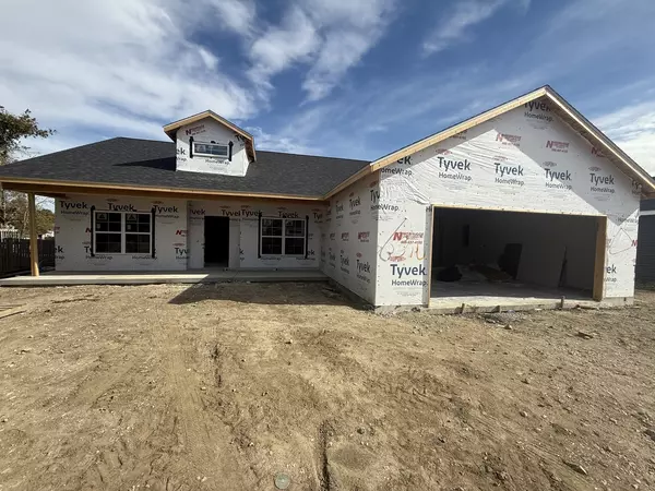 3310 Melissa LN, Urbana, IL 61802