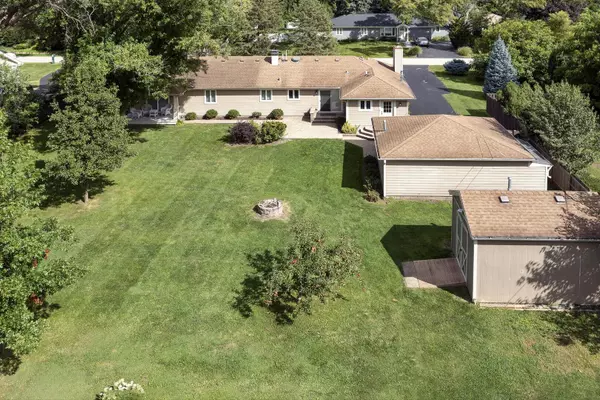 Prospect Heights, IL 60070,9 Kenneth AVE