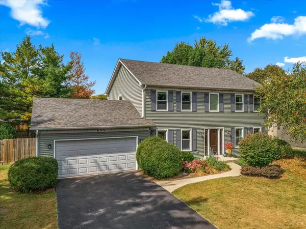 Batavia, IL 60510,655 Blackhawk DR