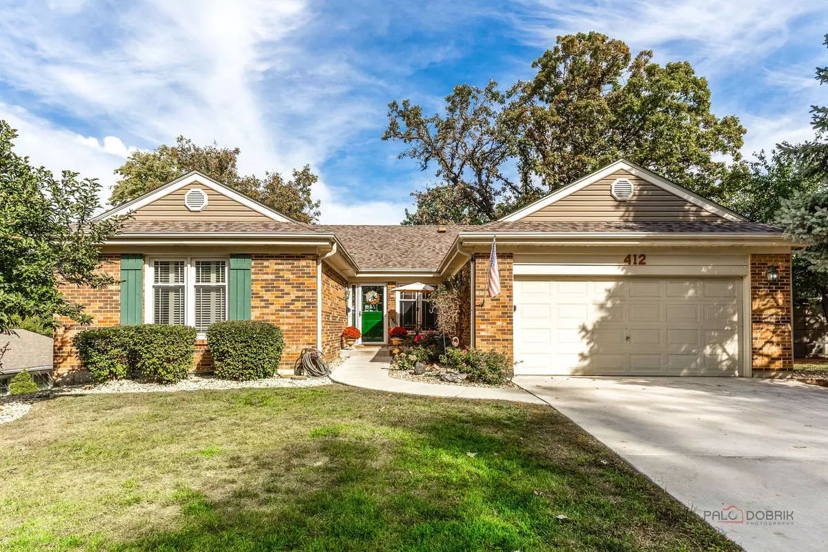 Schaumburg, IL 60193,412 Hilltop CT