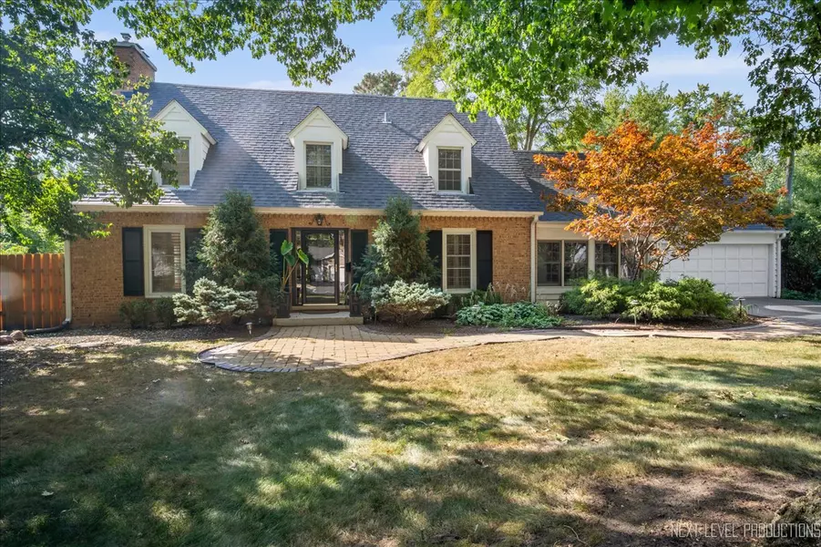 710 Peck RD, Geneva, IL 60134
