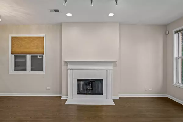 Chicago, IL 60622,1103 N Paulina ST #2