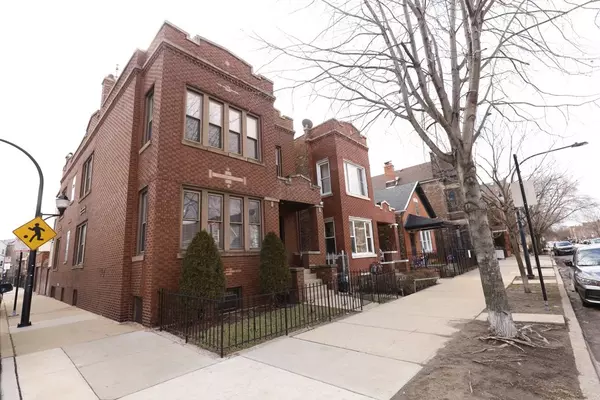 2039 W 23RD ST #GDN, Chicago, IL 60608