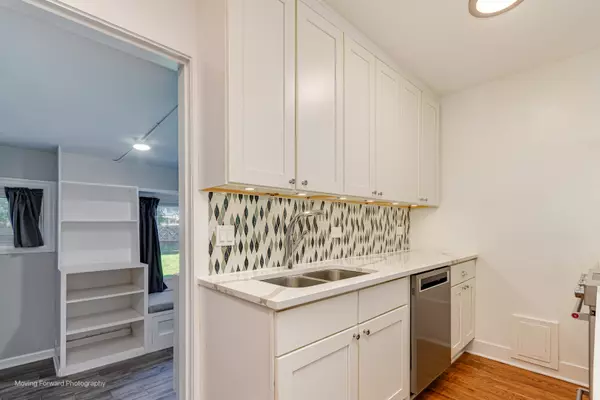 Bensenville, IL 60106,344 S Mason ST