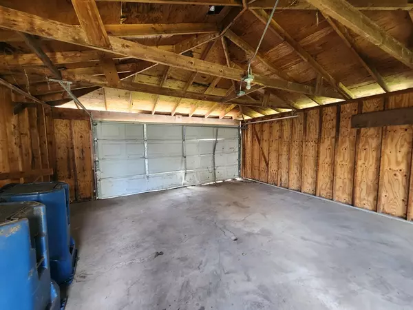 Calumet City, IL 60409,303 W 153rd PL