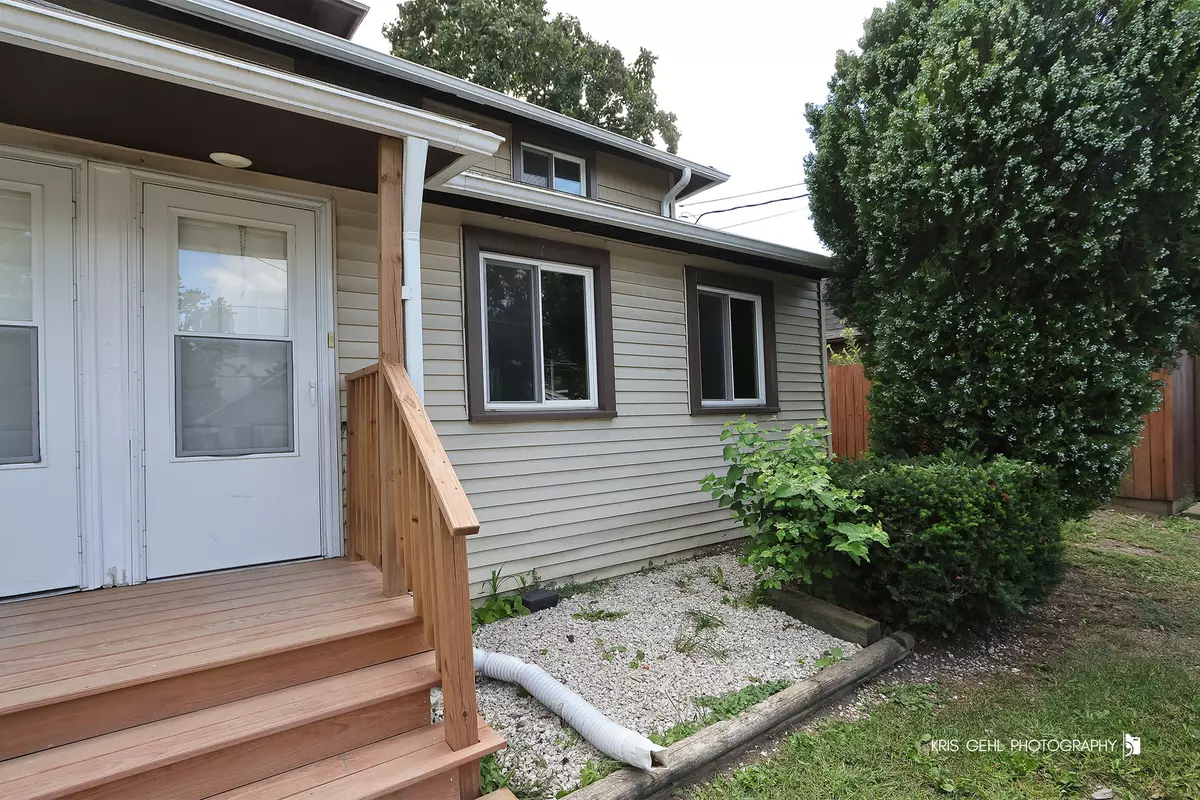 Gages Lake, IL 60030,33791 N Oak ST #2-S