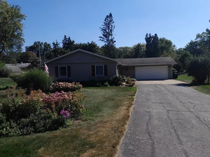 4280 Stage Coach TRL, Rockford, IL 61101