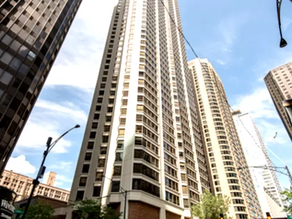 400 E Ohio ST #2302, Chicago, IL 60611