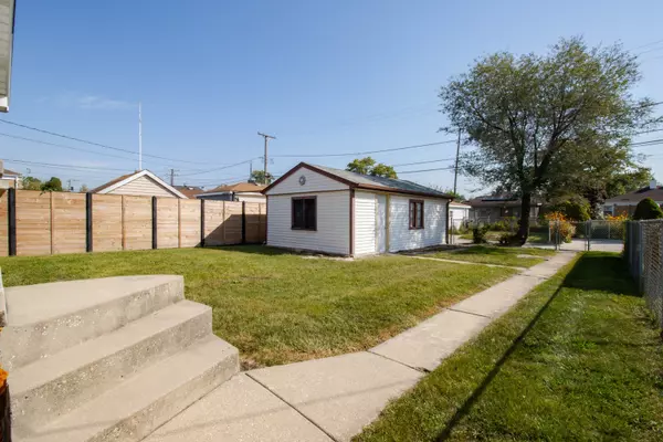 Franklin Park, IL 60131,3507 Louis ST