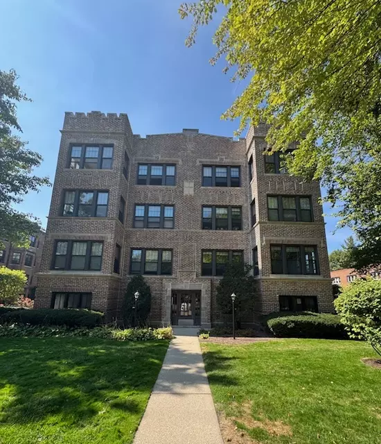 Oak Park, IL 60302,313 N Oak Park AVE #1B