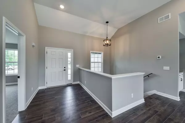 Yorkville, IL 60560,232 Windham CIR