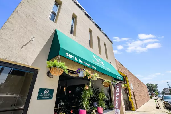 Chicago, IL 60630,5481 N Northwest HWY