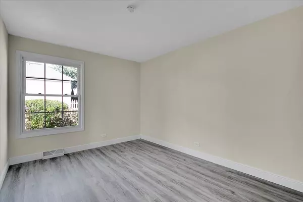 Glendale Heights, IL 60139,1246 Prairie AVE #A
