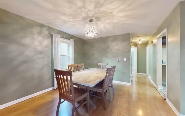 Cicero, IL 60804,3703 S 58th CT