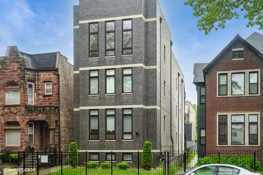 4730 S Champlain AVE #3, Chicago, IL 60615