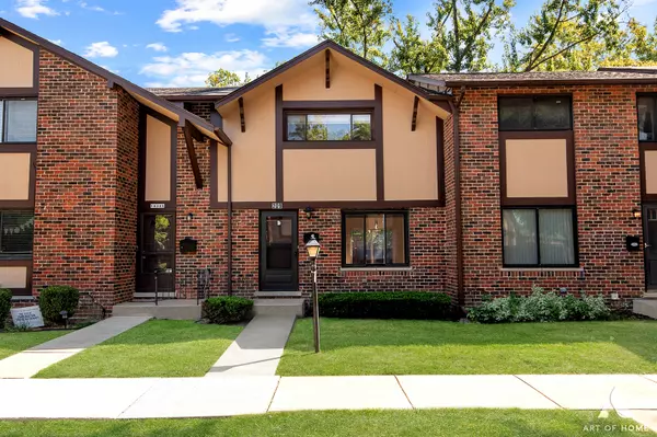 Villa Park, IL 60181,1S209 Stratford LN