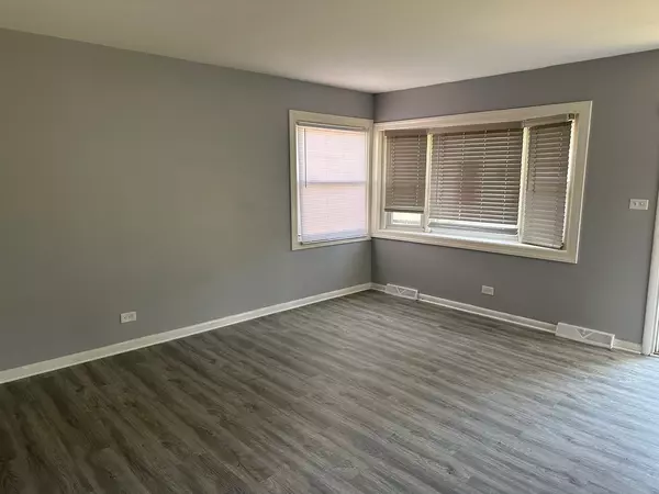 Markham, IL 60428,2956 Sherwood AVE