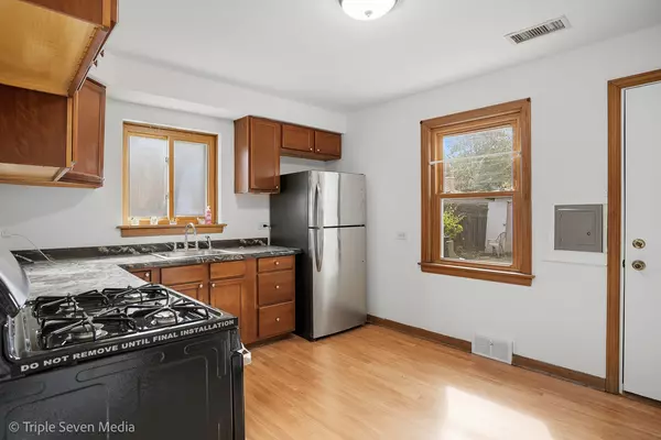 La Grange Park, IL 60526,314 E 31st ST