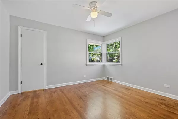 La Grange, IL 60525,617 S Madison AVE