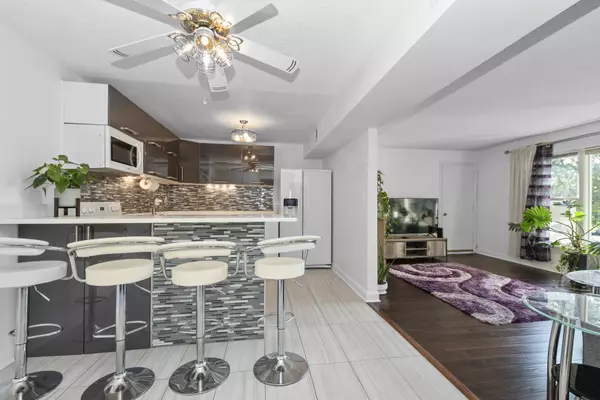 Chicago Ridge, IL 60415,9721 S Harlem AVE #2C