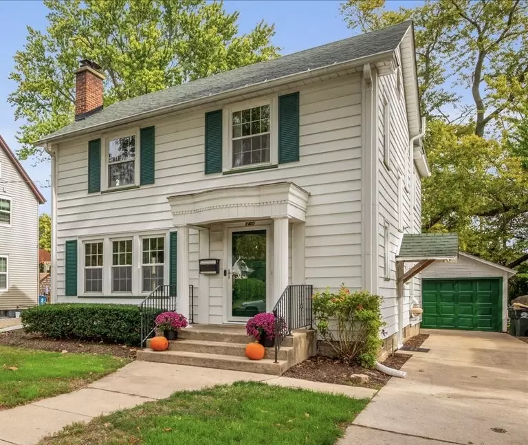 Aurora, IL 60506,160 S Russell AVE