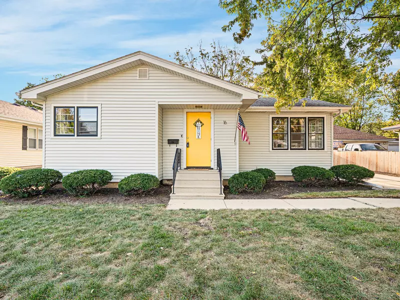 16 S Grace ST, North Aurora, IL 60542