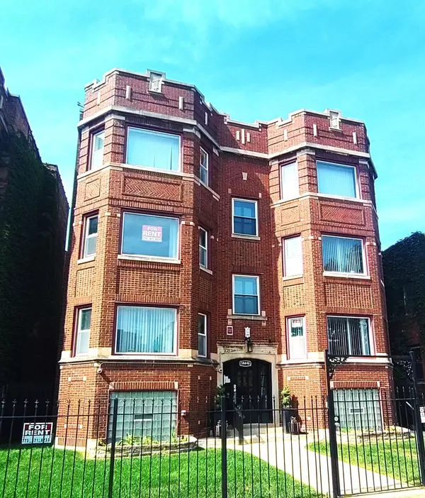 7746 S Jeffery BLVD #2, Chicago, IL 60649