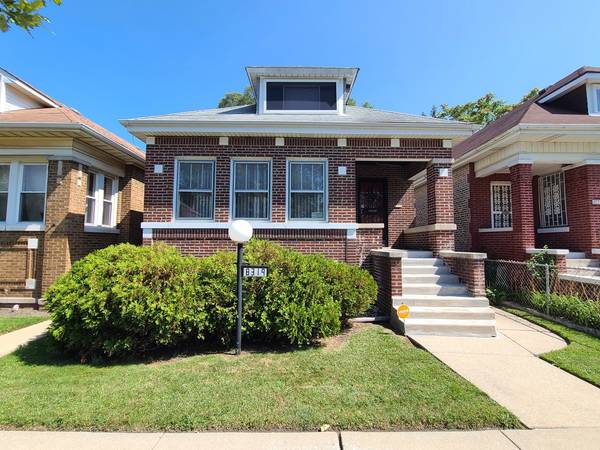 8319 S Crandon AVE, Chicago, IL 60617