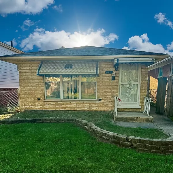 11832 S Bishop ST, Chicago, IL 60643