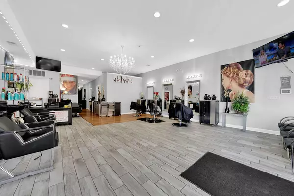 Cicero, IL 60804,5431 W 25th ST