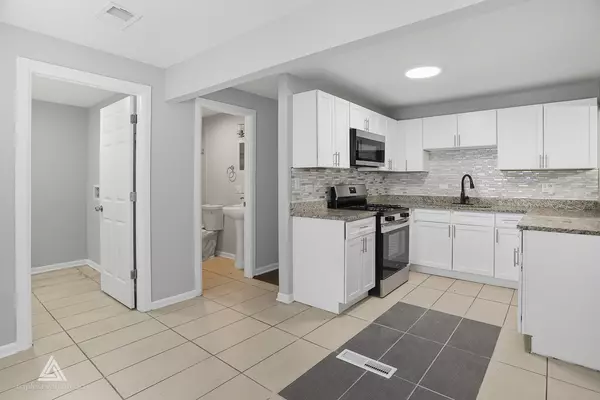 Country Club Hills, IL 60478,19020 John AVE