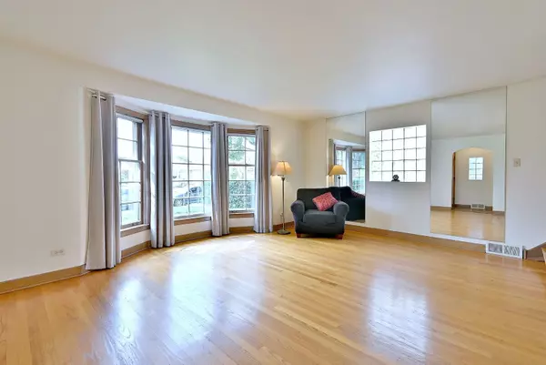 Elmwood Park, IL 60707,1727 N 74th CT