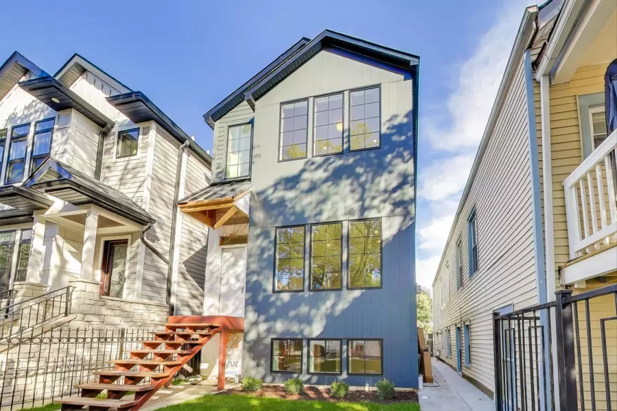3929 N Francisco AVE, Chicago, IL 60618