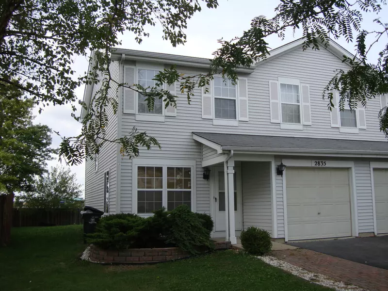 2835 Cedar Glade DR, Naperville, IL 60564