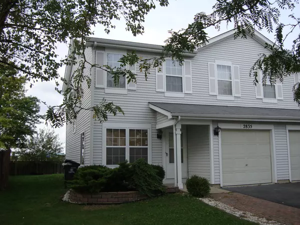 2835 Cedar Glade DR, Naperville, IL 60564