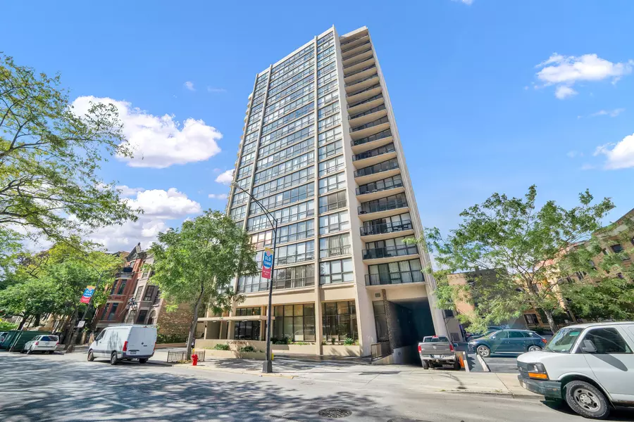 1540 N La Salle DR #501, Chicago, IL 60610