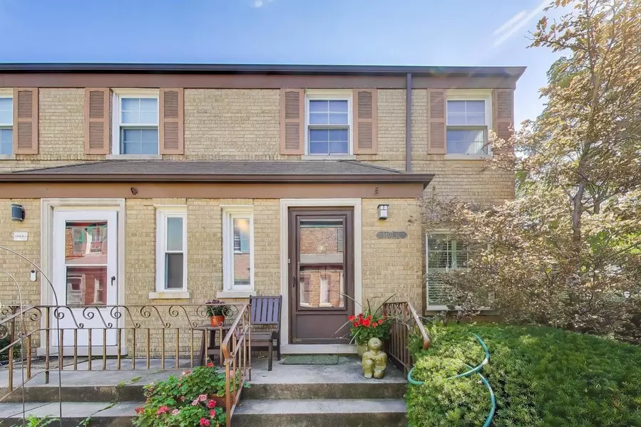 1407 N Harlem AVE #C, Oak Park, IL 60302