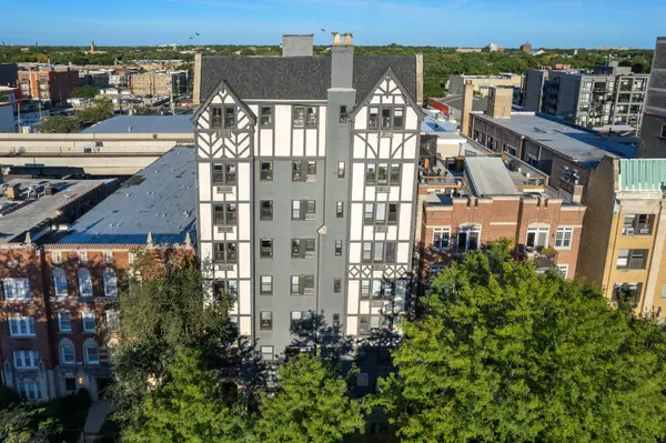 5718 N Winthrop AVE #305, Chicago, IL 60660