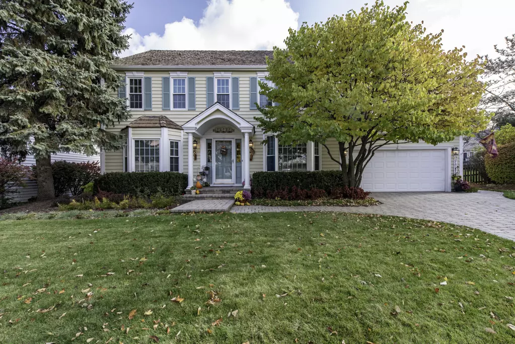 Gurnee, IL 60031,543 Long Hill RD