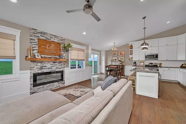 Minooka, IL 60447,1941 Waters Edge DR