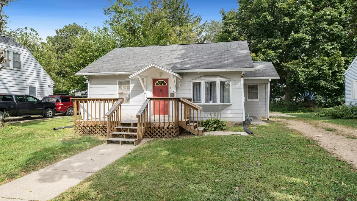 Mount Morris, IL 61054,310 W Hitt ST